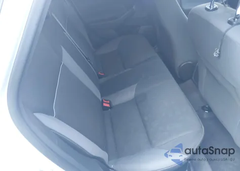 2012 Ford Focus S z USA, uszkodzony, nr VIN 1FAHP3E28CL276235